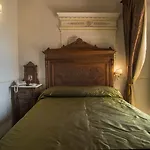Palazzo Pacini Colle Val D'Elsa