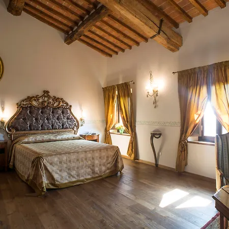 ホテル Palazzo Pacini コッレ・ヴァル・デルザ