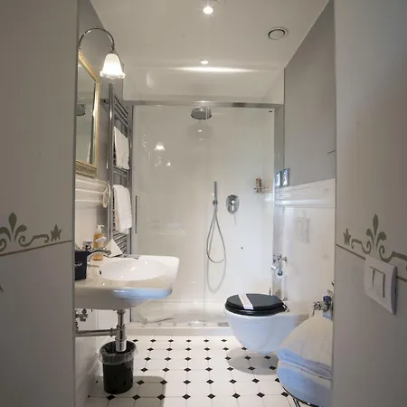 Palazzo Pacini 4* コッレ・ヴァル・デルザ