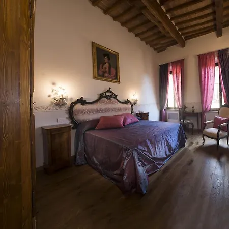 Palazzo Pacini Колле-ди-Валь-д'Эльса