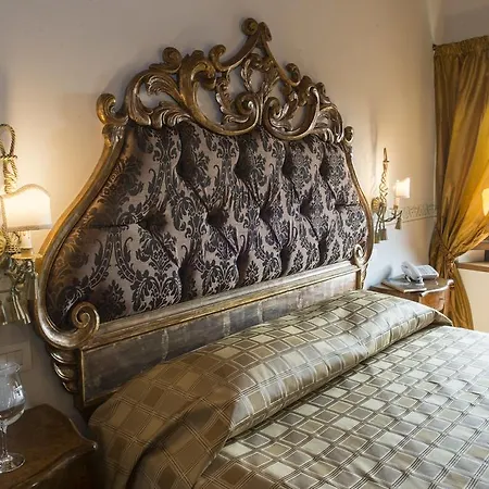 Palazzo Pacini Отель