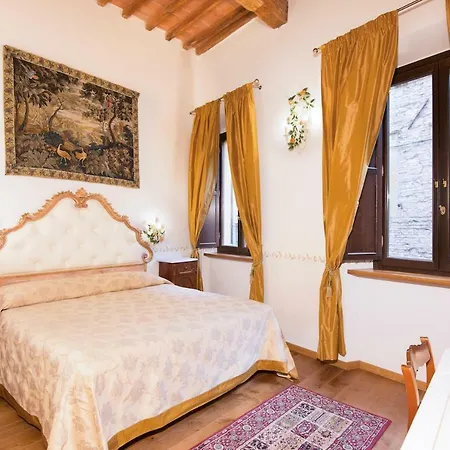 Palazzo Pacini 4*