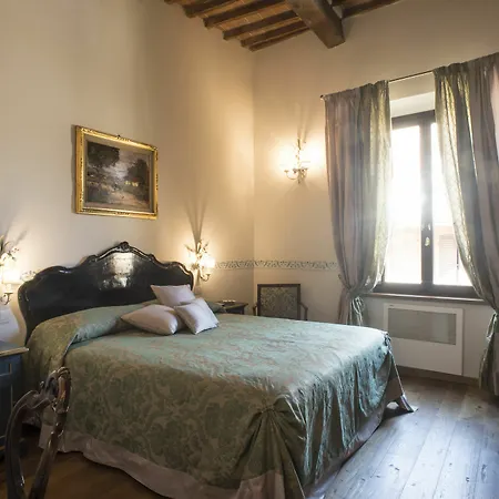 Palazzo Pacini Отель Колле-ди-Валь-д'Эльса